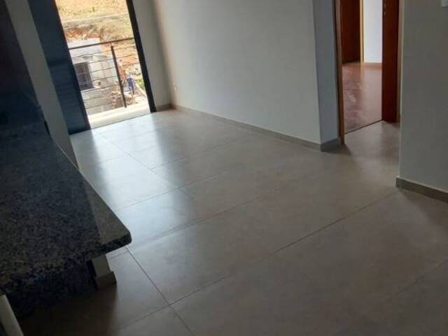 #64 - Apartamento para Venda em Poços de Caldas - MG