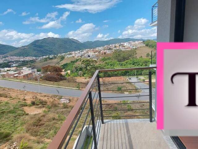 #64 - Apartamento para Venda em Poços de Caldas - MG