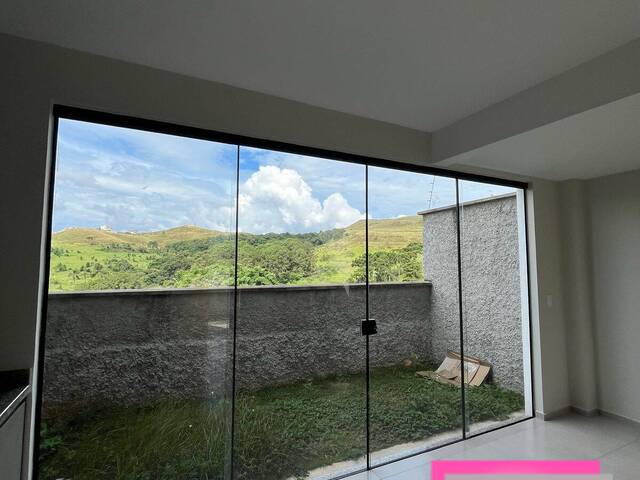 #277 - Casa para Venda em Poços de Caldas - MG