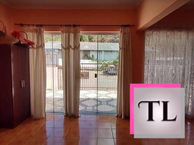 #284 - Casa para Venda em Poços de Caldas - MG